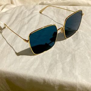 Woman’s Cristian Dior sunglasses